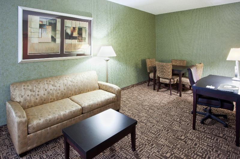 Best Western Plus Харрисонберг Экстерьер фото