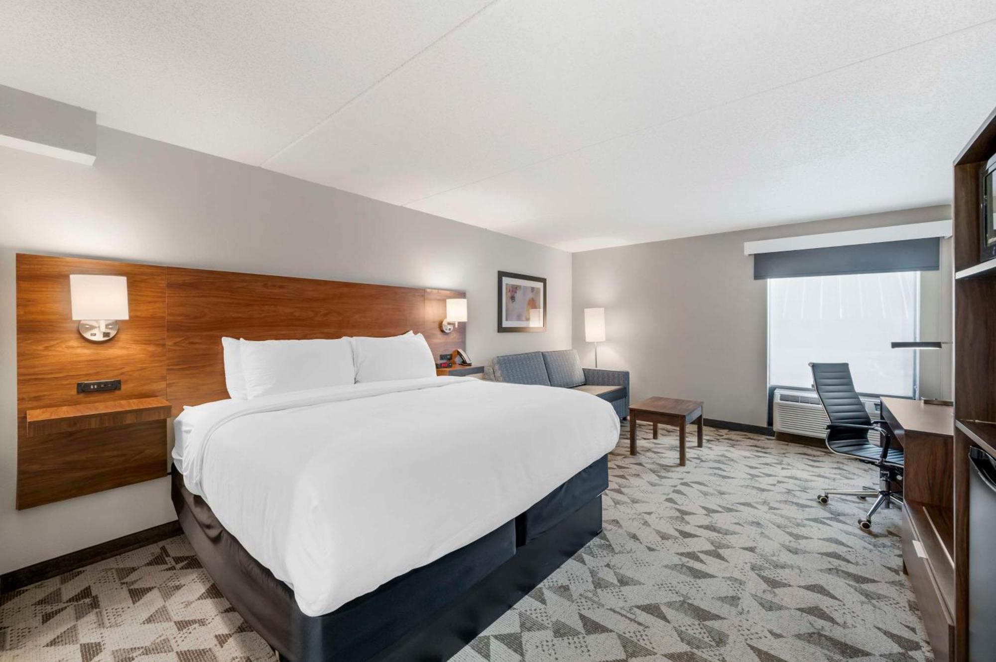 Best Western Plus Харрисонберг Экстерьер фото